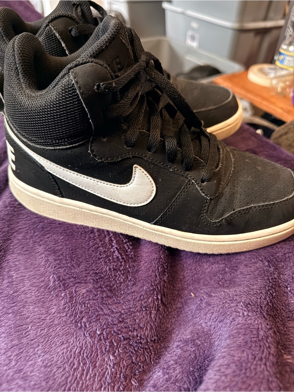 Nike Men’s Black and White Mid-Top Sneakers